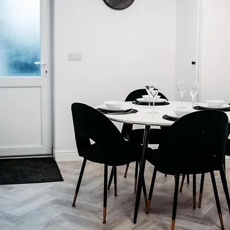 Lägenhet Maxwell View-luxury 2 Bedroom Apartment-free Private Gated Parking On-site *